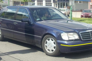 Mercedes-S320--W140