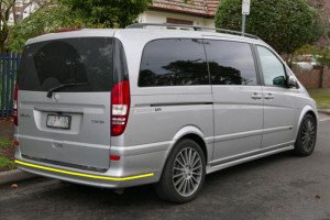 Mercedes-viano-001