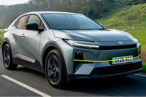 Toyota-C-HR-004