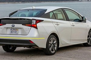 Toyota-Prius-013