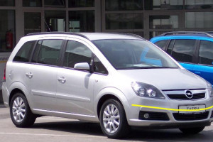 Opel-Zafira-002