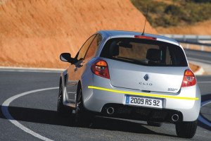 Renault-Clio-009