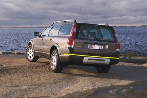 Volvo-XC70-003