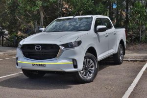 Mazda-BT-50-002